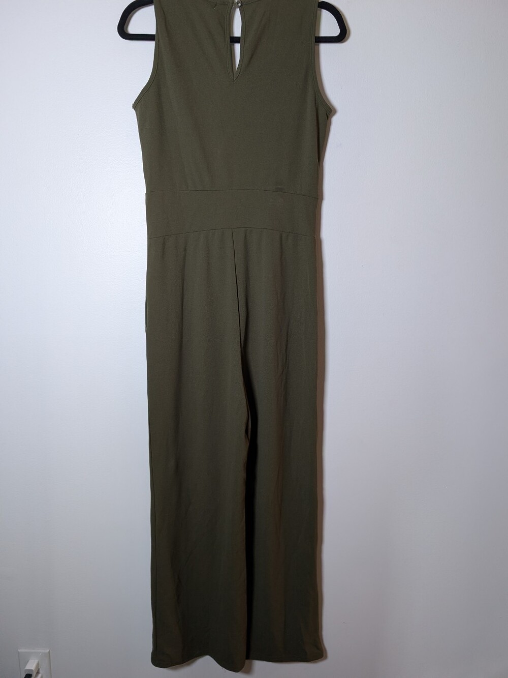 Sleeveless Olive Green Wide-Leg Jumpsuit By Julia NWT Size S - Picture 6 of 7